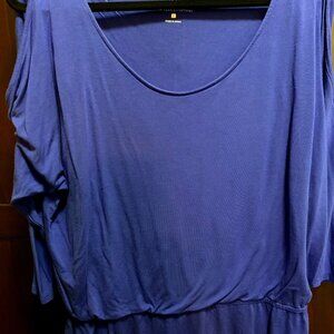 New York and Company Peekaboo Sleeves